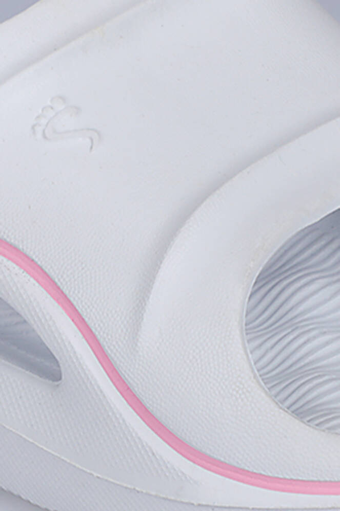 ESEM 15445 Women's Slippers White