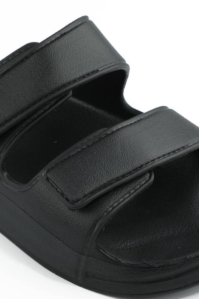 ESEM E272.Z.000 Women's Slippers Black