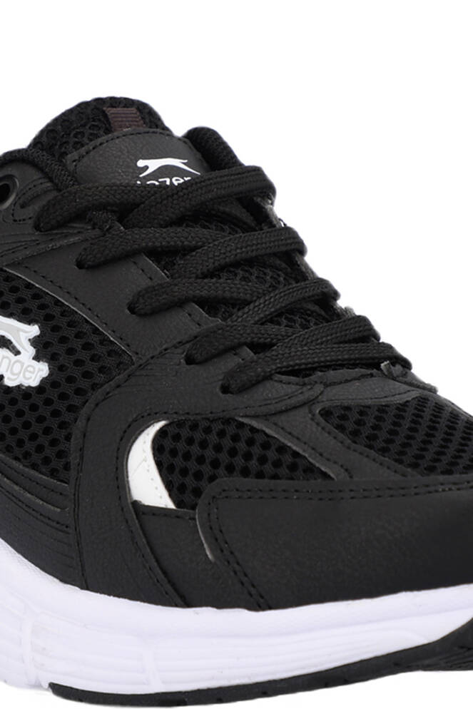 Slazenger ZANESTI Kadın Siyah / Beyaz Koşu & Yürüyüş Spor Ayakkabısı